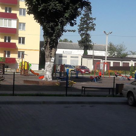 Apartments Koryatovichi Street Kamianets-Podilskyi Exterior photo